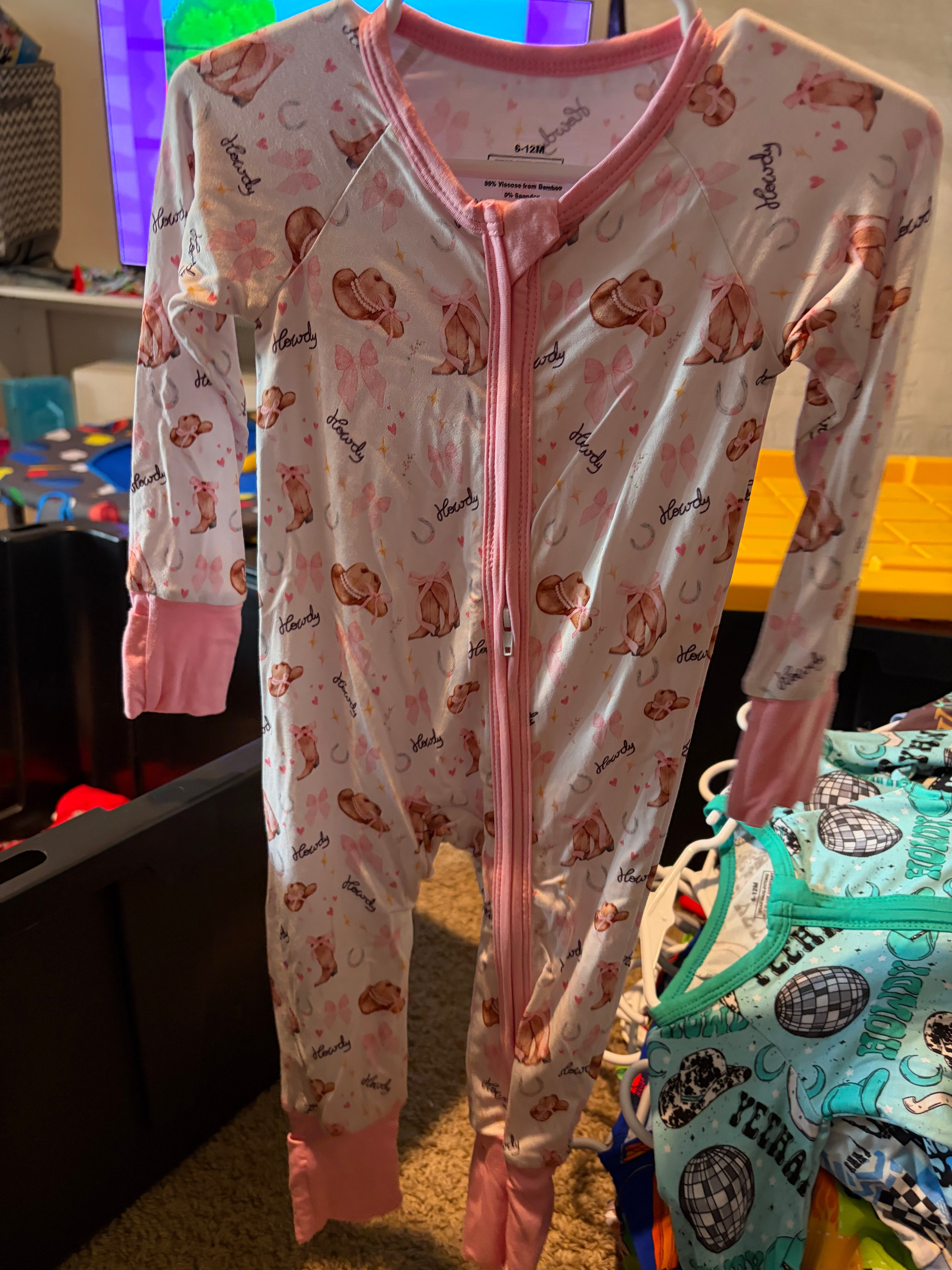 Pink Howdy Zippy
