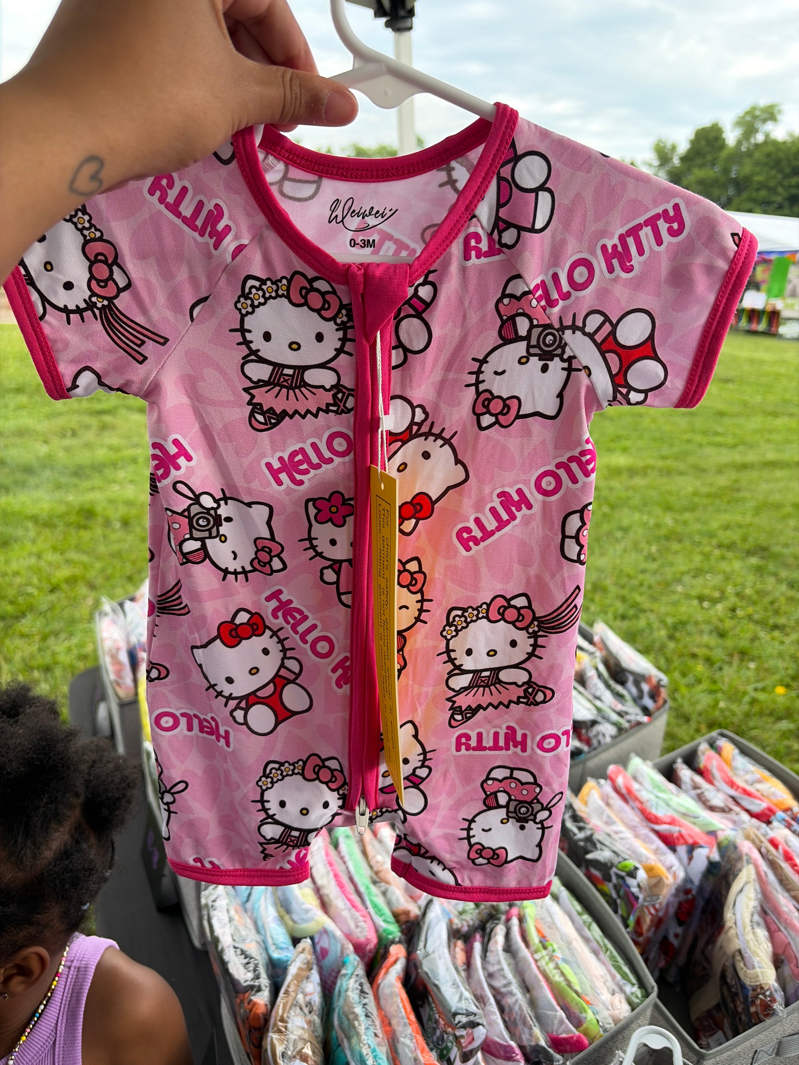 Pink hello kitty