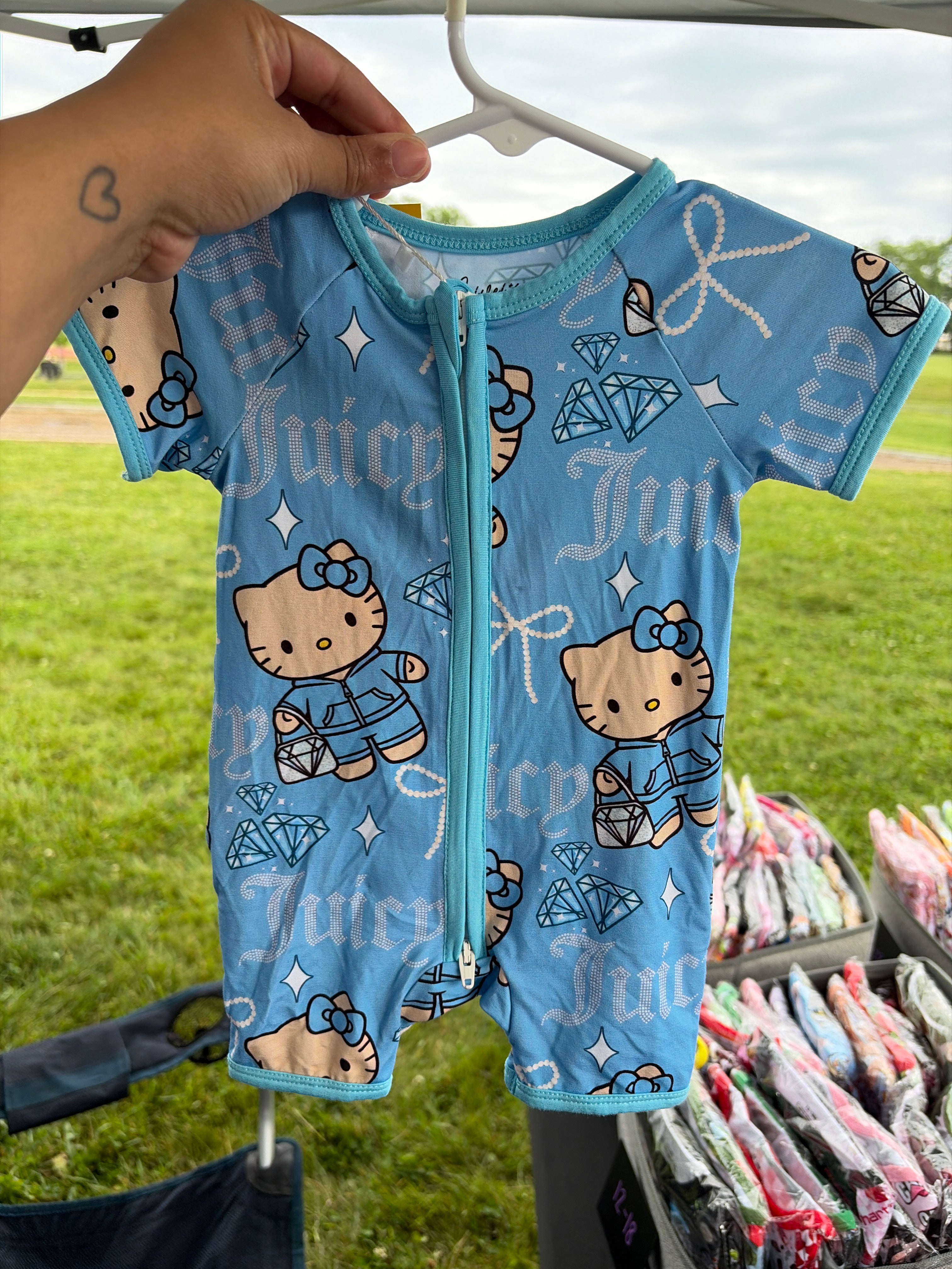 Blue juicy hello kitty shorty