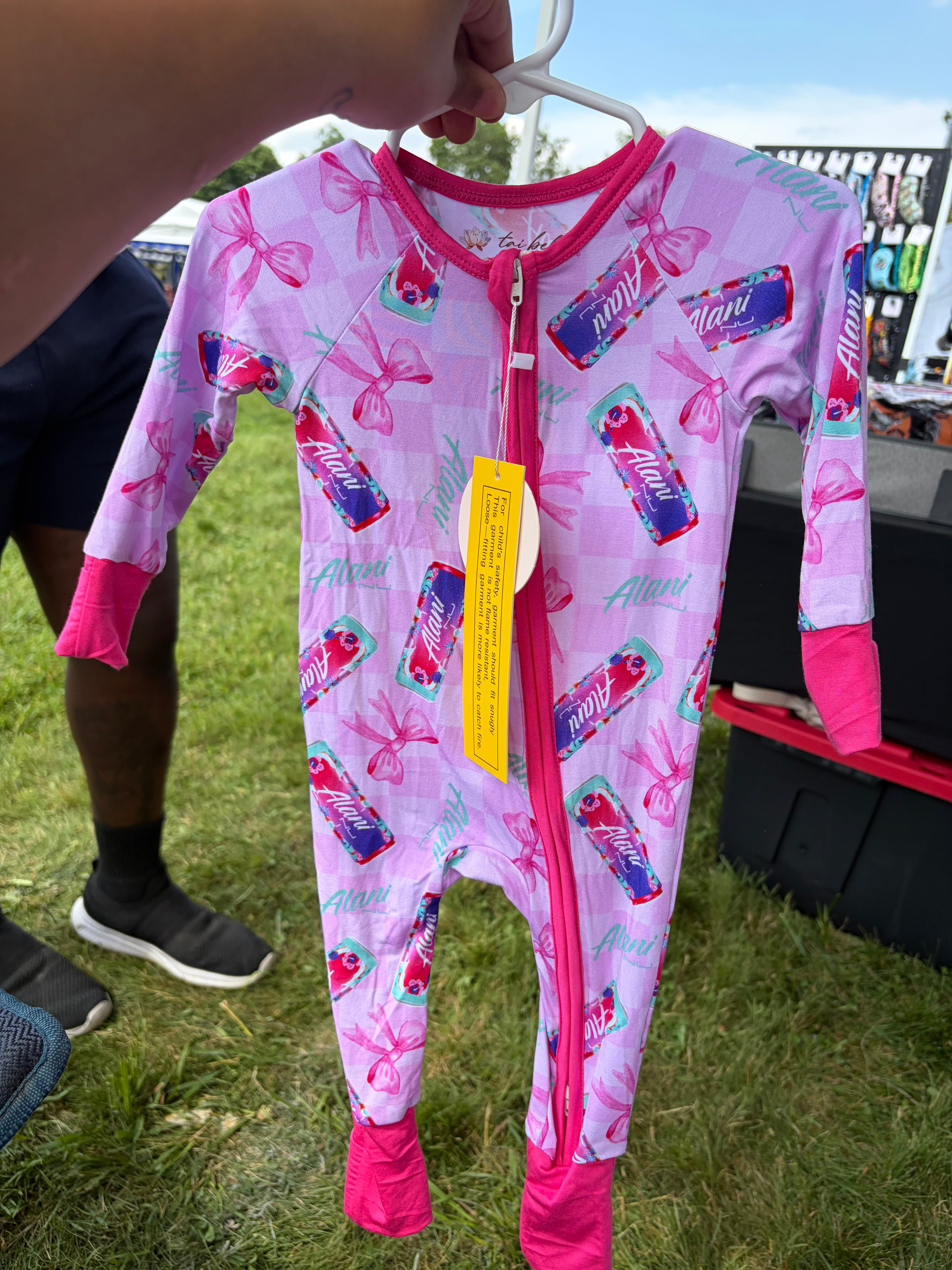 Pink alani